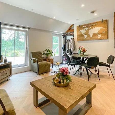 Lovely In With Kitchen Сasa de vacaciones Putten